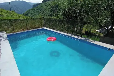 Image de Spacious 5-bedroom villa with swimming pool WiFi and Ac in lovely Alaverdi