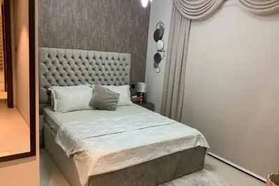 Image de 2-bedroom apartment with Burjkhalifa view from the bedroom in lovely Dubai