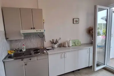 Image de One bedroom apartment with a possible extra room