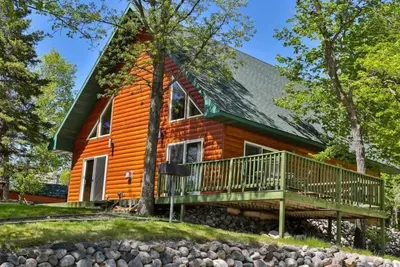 Image de Bemidji Lakefront Getaway - Private Beach & Resort Amenities