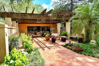 Image de The Birdhouse on the Rio - A South Texas Retreat for Nature Lovers & Families!