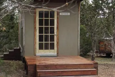 Image de Ash Tiny House Rental