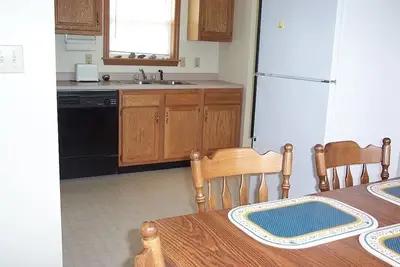 Image de This charming, Ocean Park, coastal property is just steps away from the sandy beach!