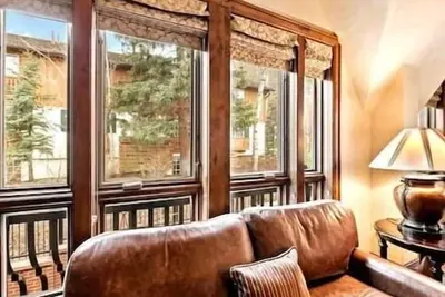 Image de 1| Aspen Mountain (Amr) | Lux Stay | Concierge