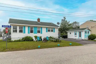 Image de Oceanview from your front steps, by Ocean Park, a block from the beach and downtown Oob