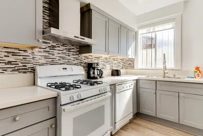 Image de Modern 3 Bedroom Apartment in San Fernando