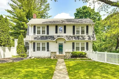 Image de 2 Mi to Dtwn: Spacious Apartment in Joliet