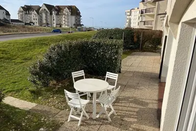 Image de Myriades B2 Orc : Appartement T2-Cabine, en rez de chaussé, 4 à 5 personnes, à Hardelot Plage.