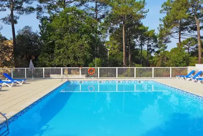 Image de Les Grands Pins by Interhome