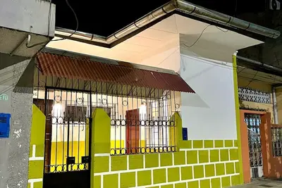 Image de Lovely Green House in Iquitos 1 Bed Apartment - WiFi / Centric / Ac