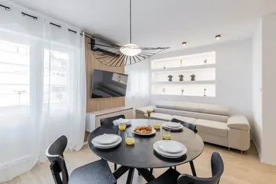 Image de Appartement de deux chambres avec la terrasse Split (A-23697-a)