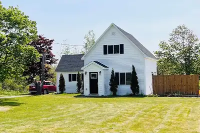 Image de Welcome to The White House Retreat in Cape Breton