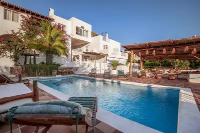 Image de Bohemian Villa Resort- 5 min from the beach and town. Perfect for large groups
