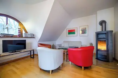Image de Apartment for 4 p. + toddler centrally located and close to the beach, wood-burning stove, sauna, balcony, Wlan