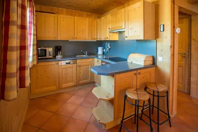 Image de Chalet # 16 with 3 Br for 6 to 8 people