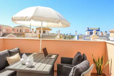 Casa Lodelia : vue mer et montagnes, nature et plages à deux pas