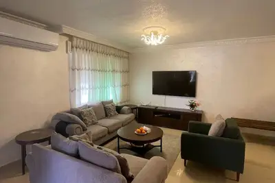 Image de 3-bedroom apartment in enchanting Amman