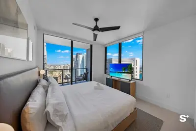 Image de 2-Bd Condo in Downtown Miami | Skyline & Ocean Views