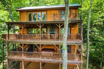 Image de Lodge in Seven Devils w Hot Tub & Mountain Views!