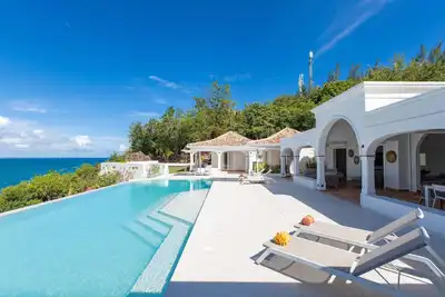 Image de Please Inquire Before Booking – Luxury Villa