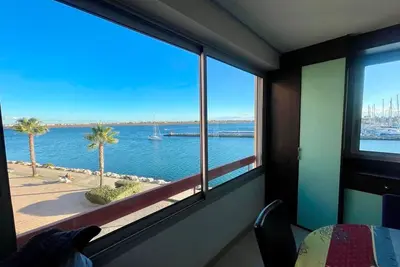 Image de T2 Spacieux, Proche Plage, Parking Privé