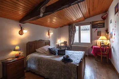 Image de Chambre d'hôtes 'Dame De Coeur' avec terrasse partagée, jardin privé et Wi-Fi