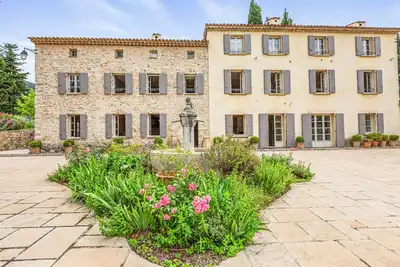 Image de Luxury 7br Stone Villa | Private Spa, Pool, Wellness Retreat in Provence