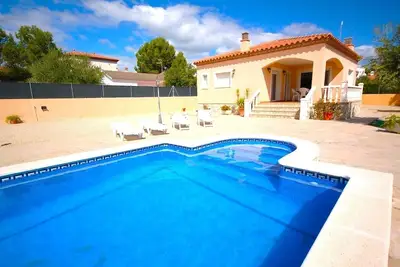 Image de Saona Villas (Vn Lagu) : villa 8 personnes, piscine privée, climatisation, wifi