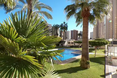 Image de Appartement de deux chambres avec piscine
