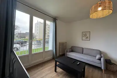 Image de Beau T2 proche du Château de Caen