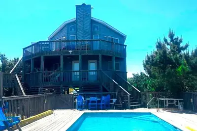 Image de Have Loads of Fun at Oceanside Cottage in Corolla! Start your vacation now!