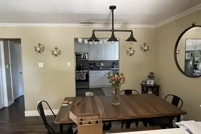 Image de 2 bedroom/2bath in central Napa, within walking to downtown