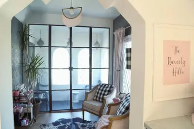 Image de Stunning house with garden and view