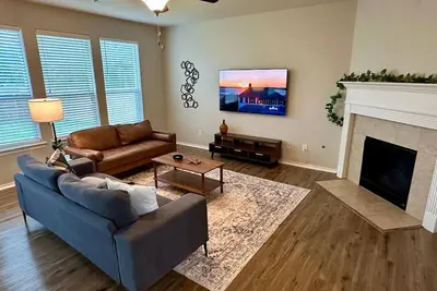Image de Lovely House in The Woodlands, Tx