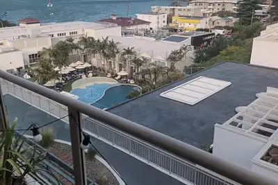 Image de Your Perfect Backpacker Escape by the Water