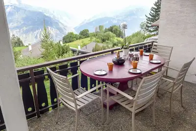 Image de Merveilleuse maison de vacances privée pour 10 personnes avec Wifi, Tv, terrasse et vue panoramique