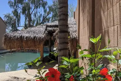 Image de Desert Oasis Family Retreat