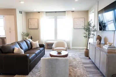 Image de Amazing Water View w/ Jacuzzi & Sky Lounge