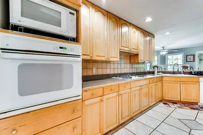 Image de 6 Mi to Town: Secluded Carrollton Property