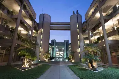 Image de Loft Ă Siwar-Zouk- Ă 2 minutes de l'hĂ´tel Le Royal-Dbayeh- en voiture
