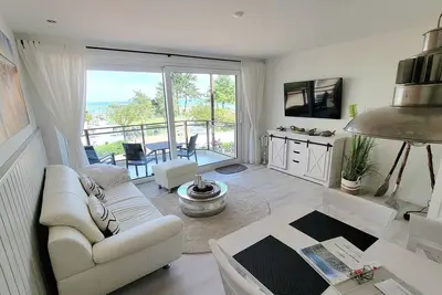 Image de Beach view 3room 62sqm sea view, 2xbalcony, 1st floor, no drive. - Meetz beach house