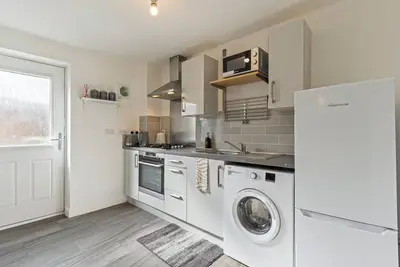 Image de 2 Bed House – Perfect for Leisure in Birmingham