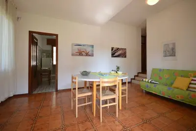 Image de Superbe villa avec une atmosphère de jardin paisible