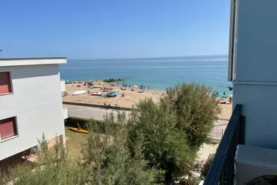 Image de Ref 13 Summer Rental – Sea view apartment