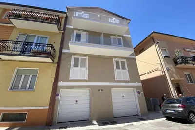 Image de Ref 66 Summer Rental – Apartment with private garden