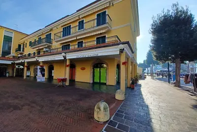 Image de Ref 55 - One bedroom apartment on the main street