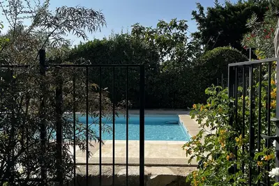 Image de Mas Gulliver, dans un village renommé des Alpilles au cœur de la Provence.