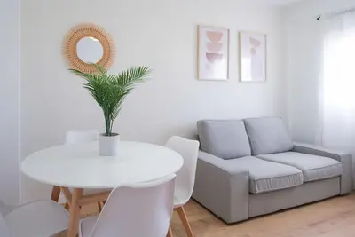 Image de Loira Santa Orosia: Comfort near the Ave (high speed train)