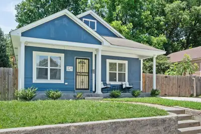 Image de Casa Azul + Memphis Midtown + Cooper Young + 4 Br