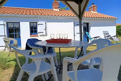 Image de Maison vendéenne avec jardin clos, plage à 700m, animaux admis - 4 pers